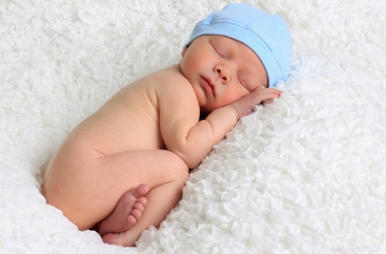 Yenidoğan Bebeklerin Uyku Düzenleri